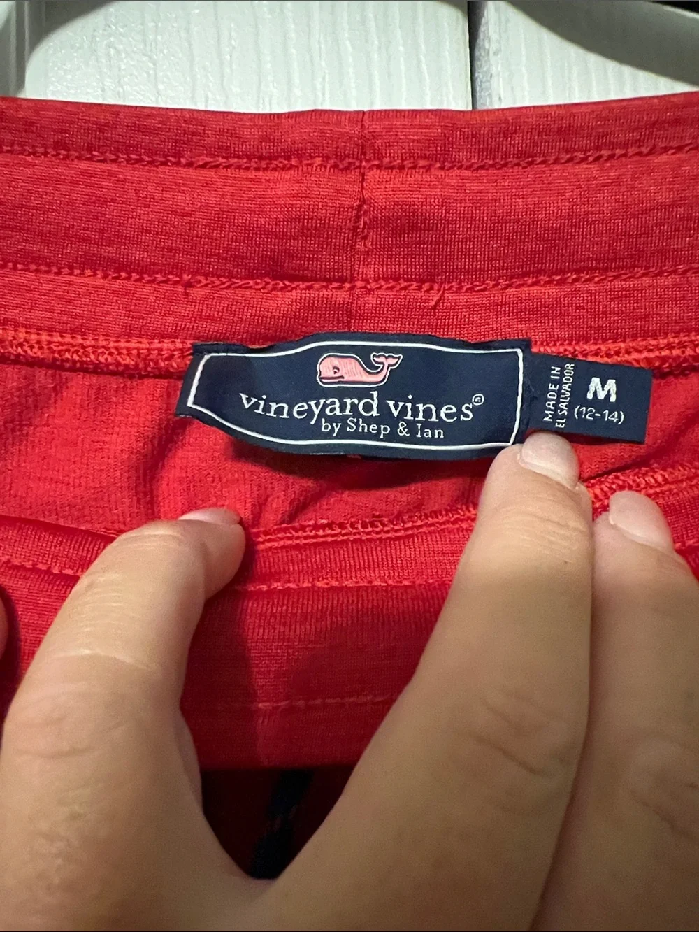 NWOT Vineyard Vines Kids Red Performance Joggers Size YM (12-14)
